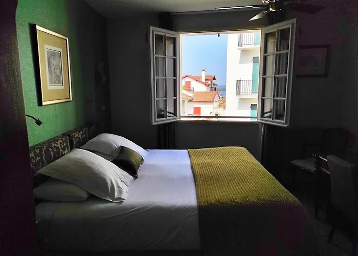 La Marisa Grande Hotell 3*