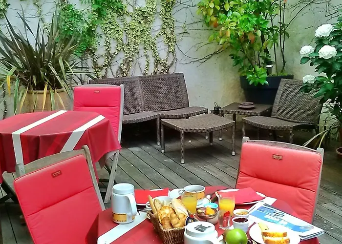 Hotel La Marisa Grande 3*